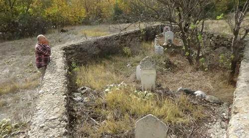 Bu nasıl şehit mezarı?