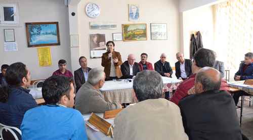 Bu paketten demokrasi de istikrar da çıkmaz!