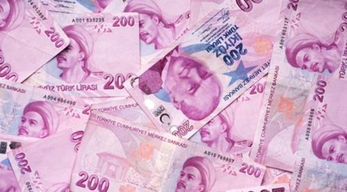 Bu paralar sahte diye şikayetçi oldu