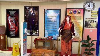 Bu Sınıfa Giren Kendini Zamanda Yolculuğun İçinde Buluyor
