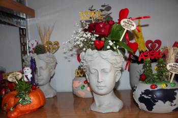 Bu Yılki Sevgililer Günü’Nde Yeni Trend Helenli Çiçekler
