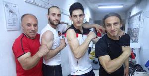 Bükülmez bilekler Bulgaristan'ta