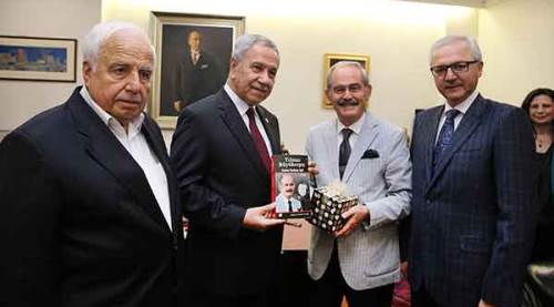 Bülent Arınç'tan Yılmaz Büyükerşen'e ziyaret
