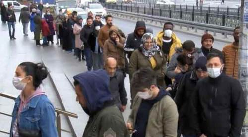 Bunca insanı kim düşünecek?