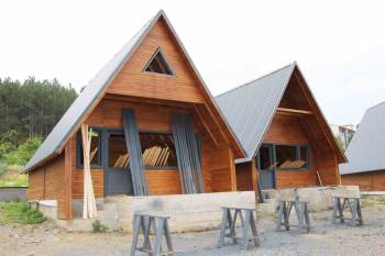 Bungalov Yaşam Evleri Tamamlanıyor
