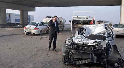 Bursa'da 13 araç birbirine girdi