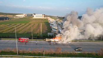 Bursa'da alev alev yandı