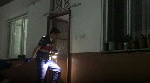 Bursa'da cinnet dehşeti! Ailesini katletti