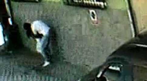 Bursa'da Sapığın elinden zor kaçtılar