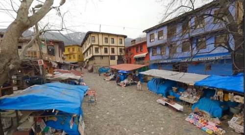 Bursa Nasıl Bir Şehirdir, Pahalı Mıdır? Bursa'nın Neleri Meşhurdur ve En Güzel İlçeleri Nerelerdir?