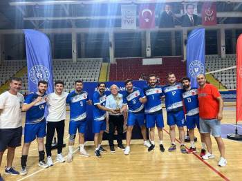Büyük Erkekler Voleybol Şampiyonası Tamamlandı
