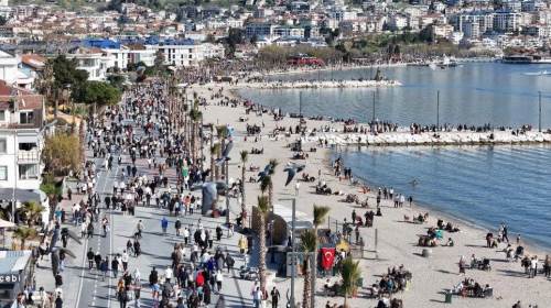 Büyükçekmece sahilleri Ramazan Bayramı'nda doldu taştı