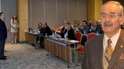 Büyükerşen: Türk milleti 20 yıldır dişini sıkıyor!