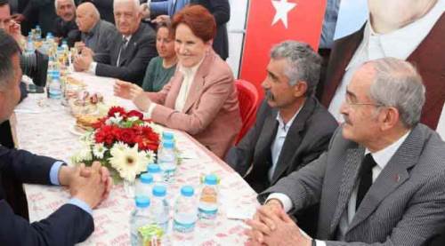 Büyükerşen bayramı onlarla geçirdi