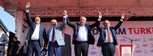 Büyükerşen Muharrem İnce ile birlikte mitingde!