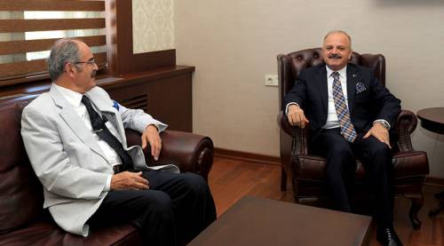 Büyükerşen Vali Çakacak'ı ziyaret etti