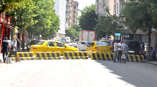 Cadde kapandı çalışma hızlandı