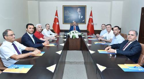 Çakacak'a veda ziyaretleri