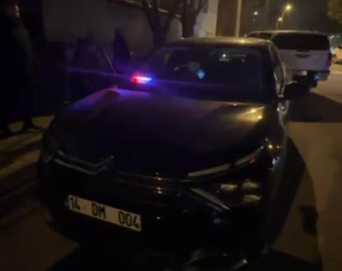 Çakar lambaları açık seyir halindeki ehliyetsiz sürücüye ceza yağdı