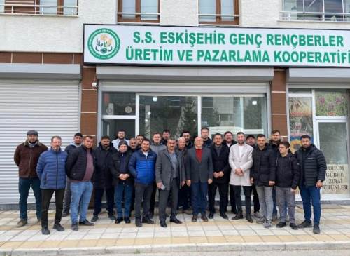 Çakırözer: "Çiftçiyi üretimden koparan bu düzen değişmeli"