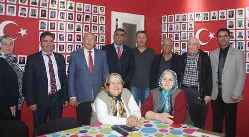 Çakırözer, şehit yakınları ve gazilerle buluştu