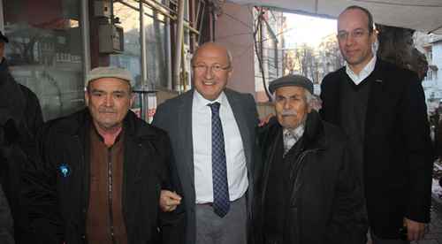 Çakırözer Beylikovalılar Derneği'ni ziyaret etti