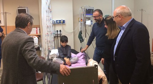 Çakırözer ve Ataç kazazedeleri ziyaret etti