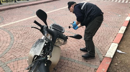 Çaldıkları motoru bırakıp kaçtılar