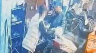 Çalınan motosikletini böyle buldu, şok oldu!