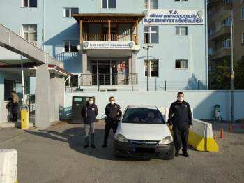 Çalıntı Aracın Şasi Ve Plakasını Değiştiren Şebeke Çökertildi
