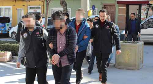 Çalıştıkları adliyeye bu sefer şüpheli olarak getirildiler
