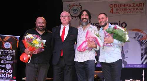 Cam Festivali ses getirdi