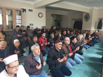 Cami Ve Mescitlerde Mevlid-İ Şerif Okundu, 4 Bin Kişiye Şehitler İçin İkram Yapıldı
