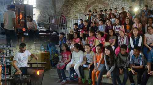 Camın işlenişine tanık oldular