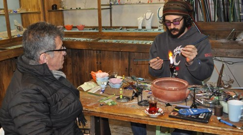 Camla tanıştı mesleğini bıraktı