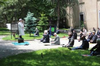 Çanakkale’Ye Atanan Afyonkarahisar Müftüsü Şükrü Kabukçu Cemaatten Helallik İstedi
