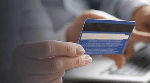 Canlı yayında açıkladı: Emeklilere "Eskişehir Kart" vaadi!