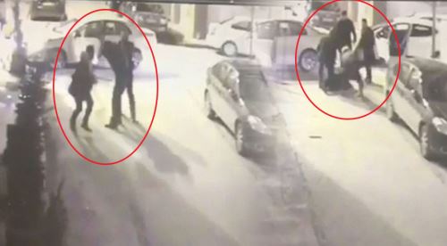 Çarptıkları kişiyi öldüresiye dövdüler