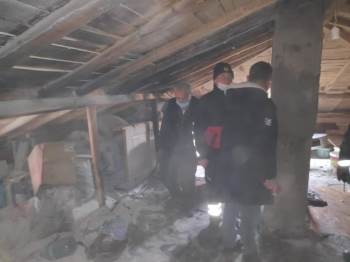 Çatı Katında Çıkan Yangın Paniğe Neden Oldu
