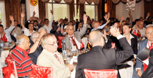 Çatlak kongreden sonra oldu