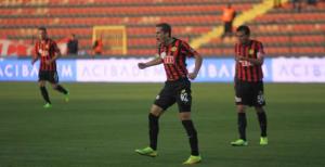 Causıc ışık saçıyor