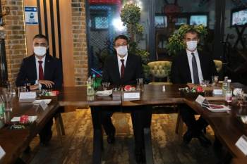 Celal Yücel İle Ertuğrul Turan’A Veda Programı
