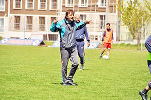 Çelenle yola devam