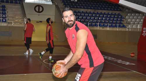 Cemal Nalga’ın sakatlığı geçti