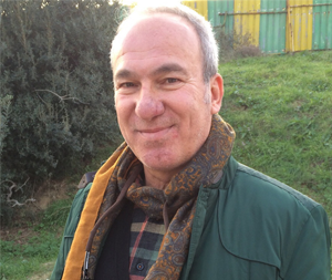 Cengiz Seçsev kimdir?