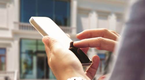 Cep telefonu uygulamalarını indirirken dikkat