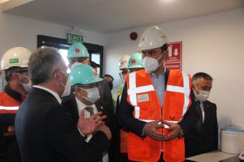 Çevre Ve Şehircilik Bakanı Kurum, Avrupa’Nın En Büyük 2’Nci Tesisini Gezdi
