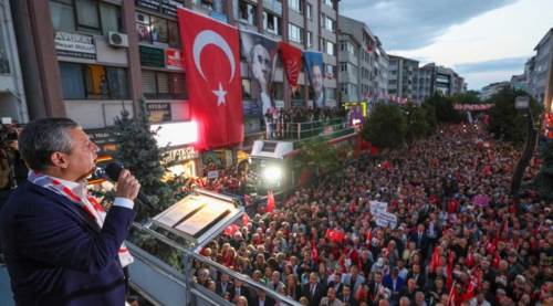 CHP artık ülkeyi nasıl yöneteceğini anlatmalı!