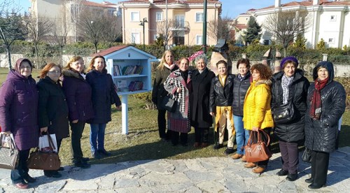 CHP'den parklara kitaplık