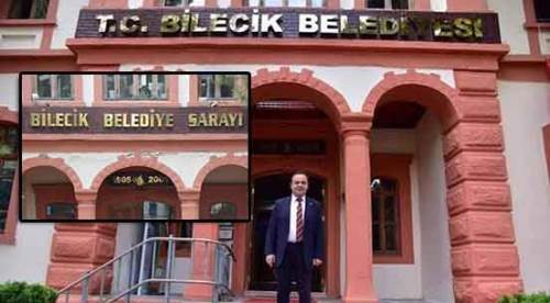CHP'li Başkan, "Saray"ı sildirdi "TC" yazdırdı!